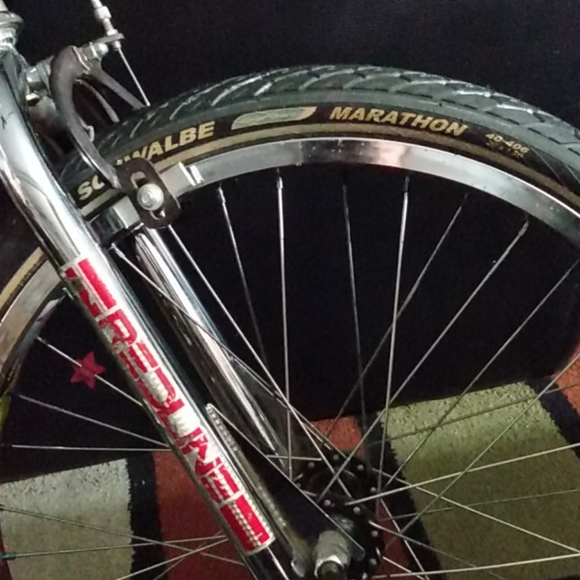 '76 Redline Square back - Picture 5 of 6